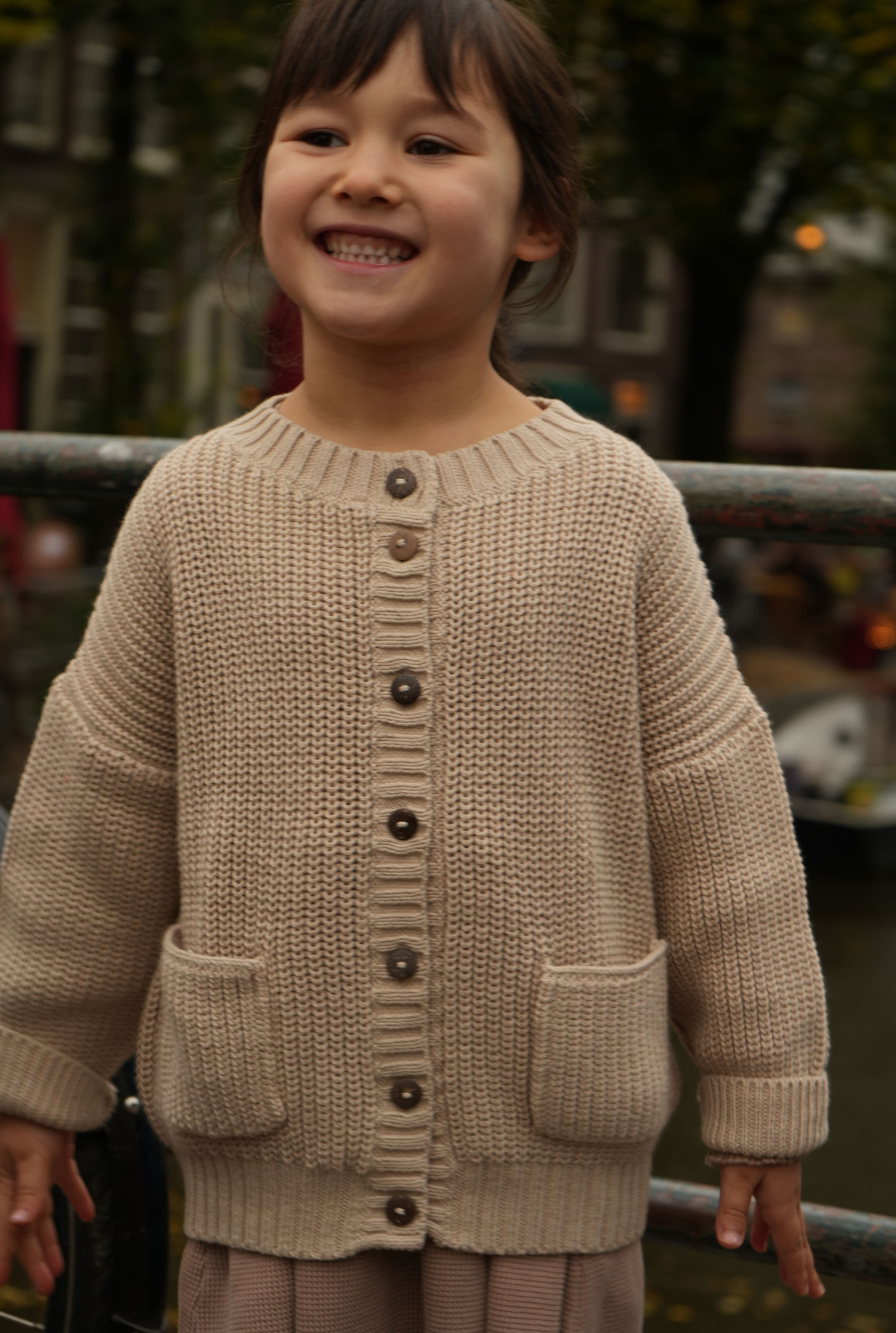 The Tanguis Cotton Cardigan - OAT CREAM