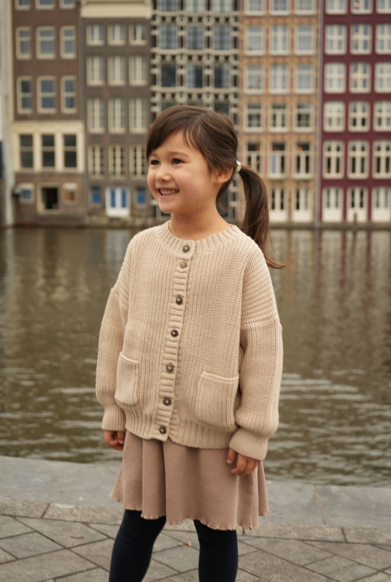 The Tanguis Cotton Cardigan - OAT CREAM