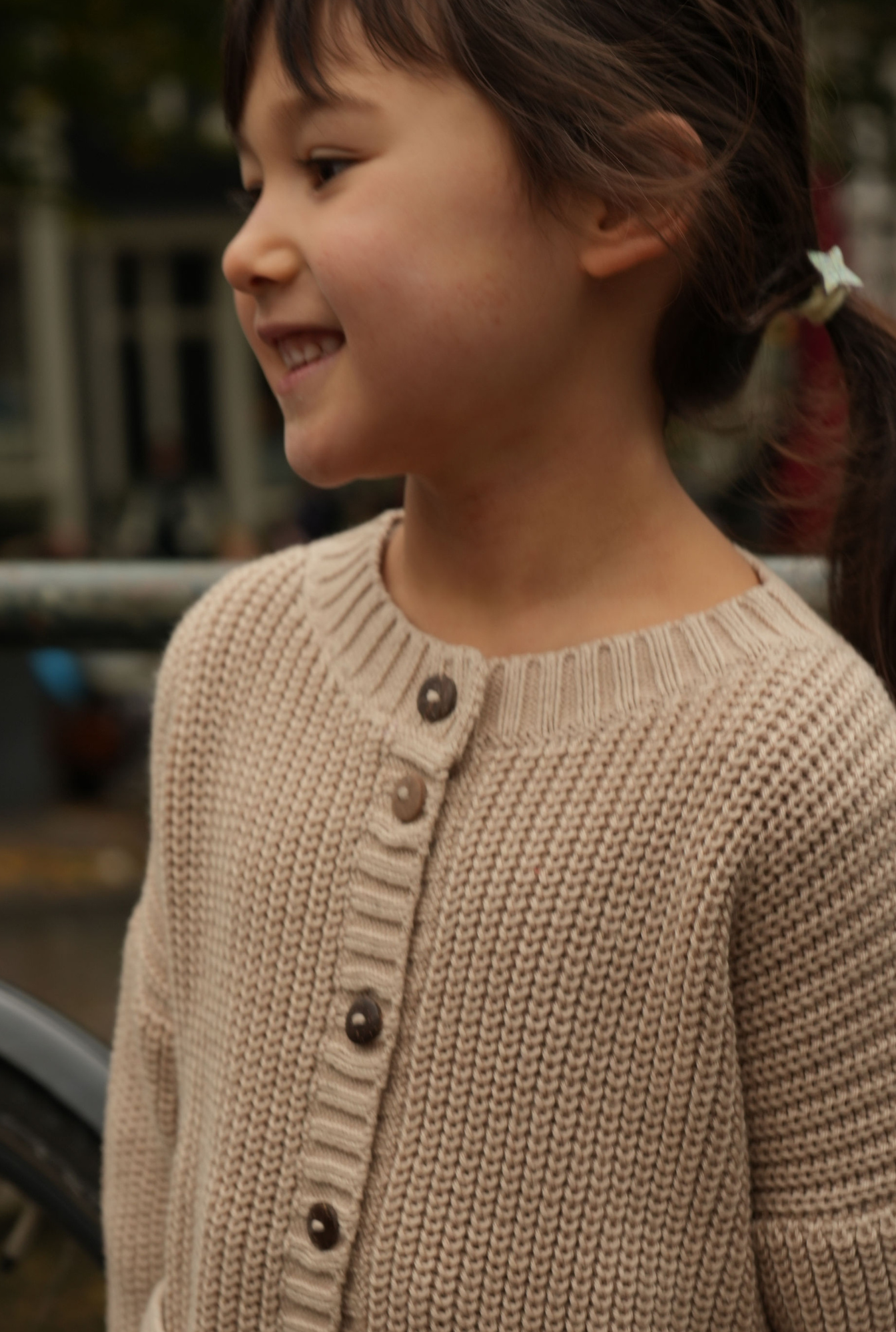 The Tanguis Cotton Cardigan - OAT CREAM