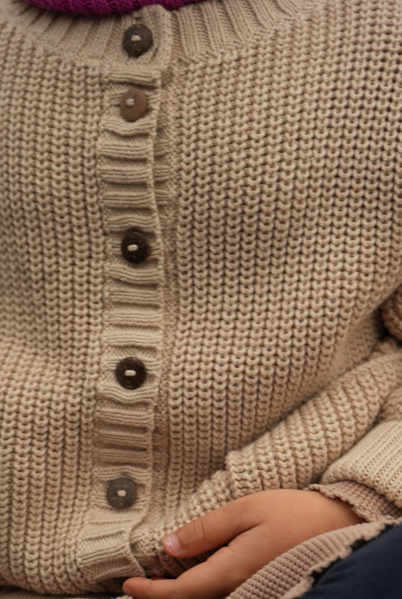 The Tanguis Cotton Cardigan - OAT CREAM