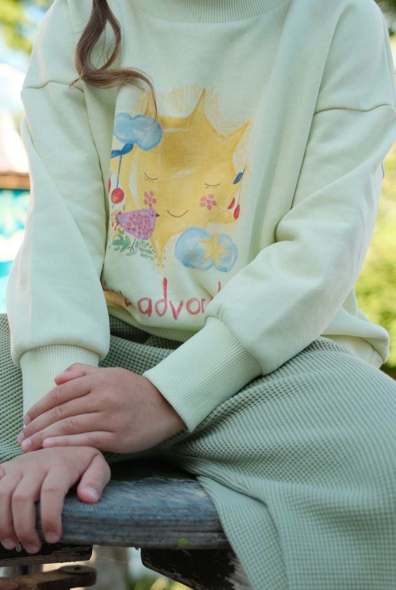 The Sun Crewneck - LIME CREAM